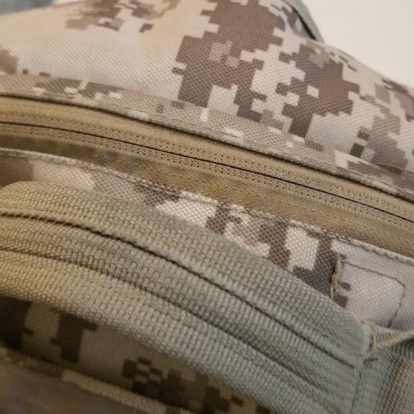 SOG Ninja Tactical Daypack Backpack Camo Molle - Picture 3 of 10